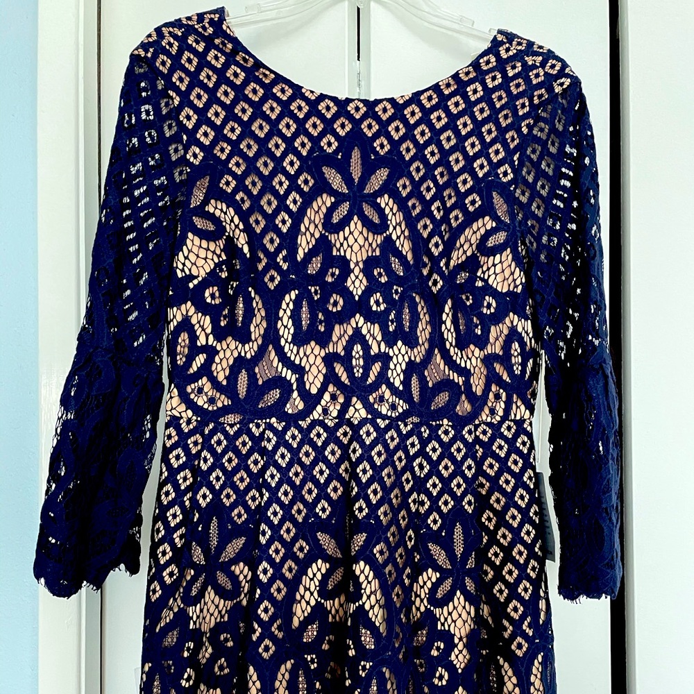 Nwt Eliza J navy blue lace dress w nude liner